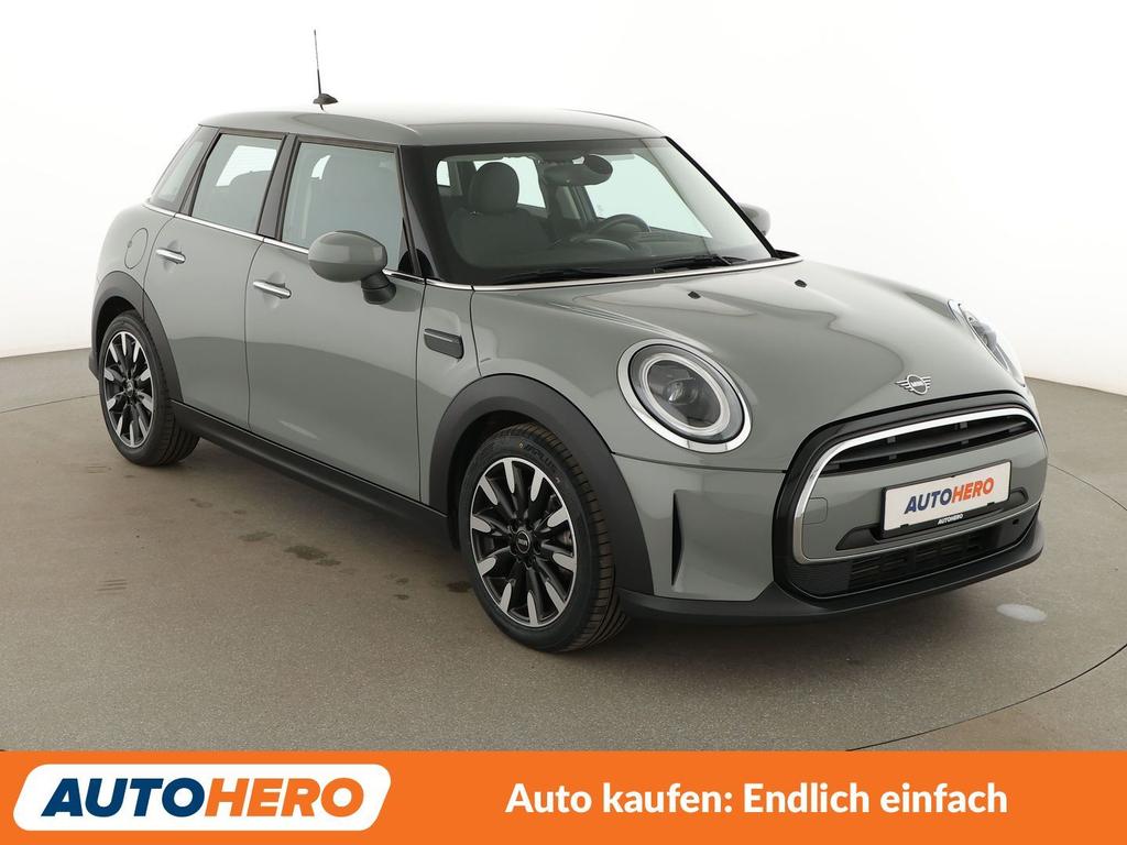 Mini ONE 2022 г. Серый, пробег 40585 км