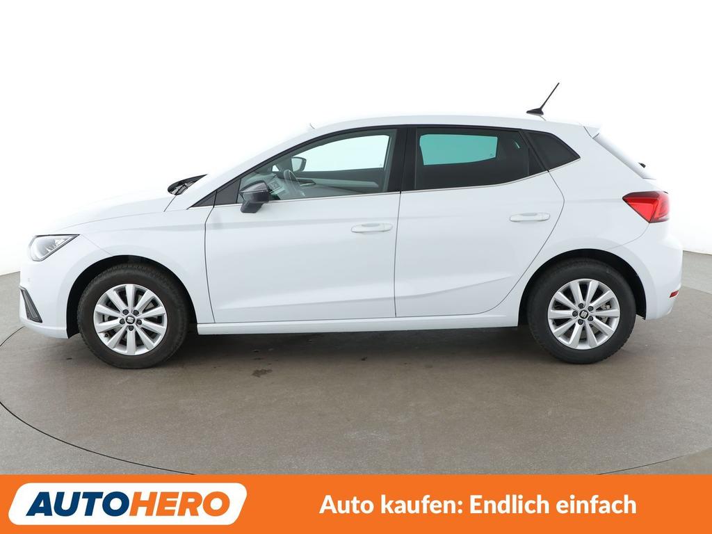 SEAT Ibiza 2021 г. Белый, пробег 29408 км