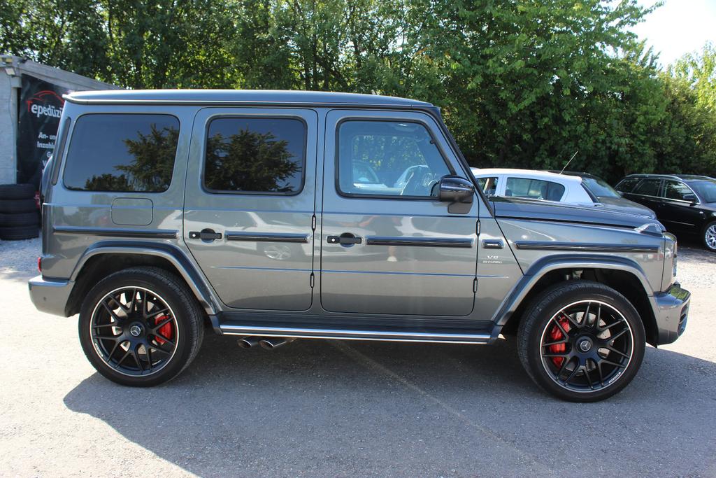 Mercedes-Benz G 63 AMG 2022 г. Серый, пробег 57000 км