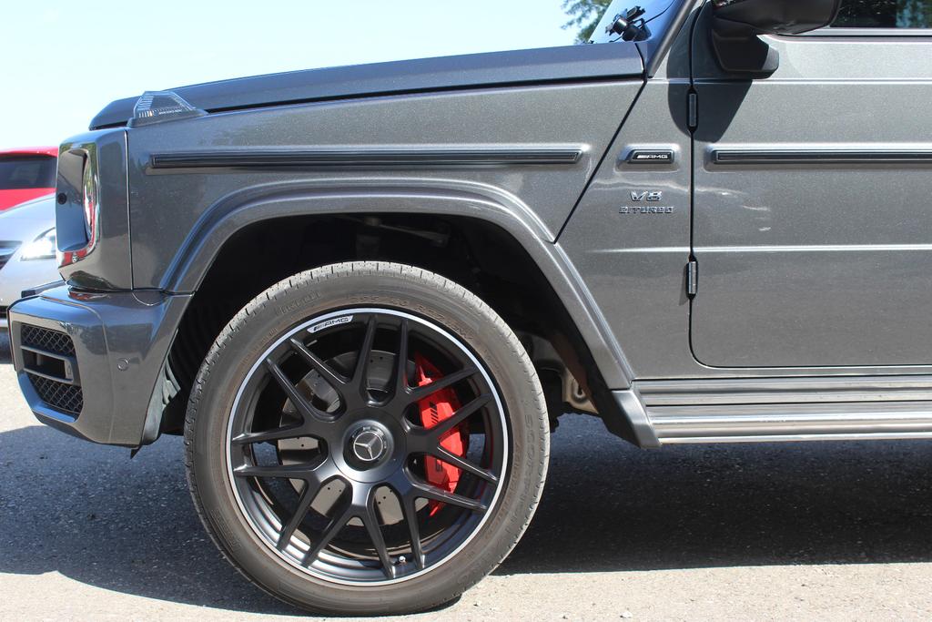 Mercedes-Benz G 63 AMG 2022 г. Серый, пробег 57000 км