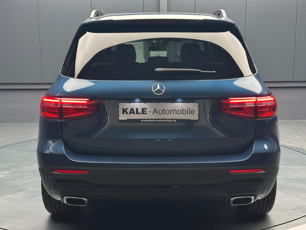 Mercedes-Benz GLB 180 2023 г. Синий, пробег 60000 км