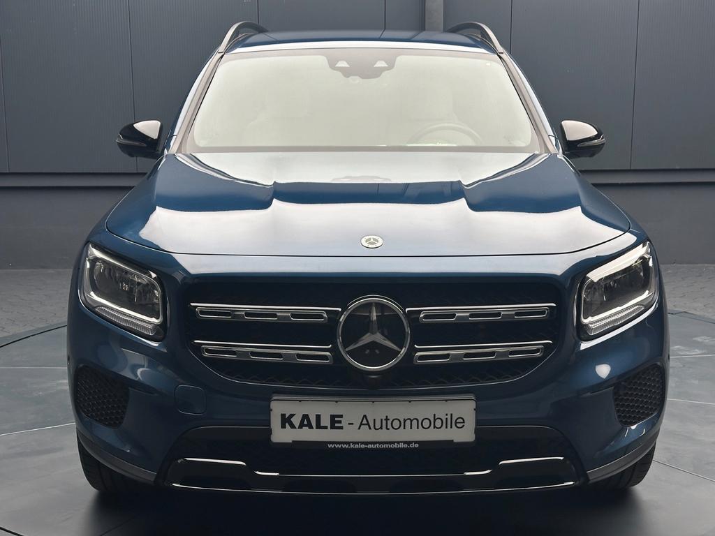 Mercedes-Benz GLB 180 2023 г. Синий, пробег 60000 км