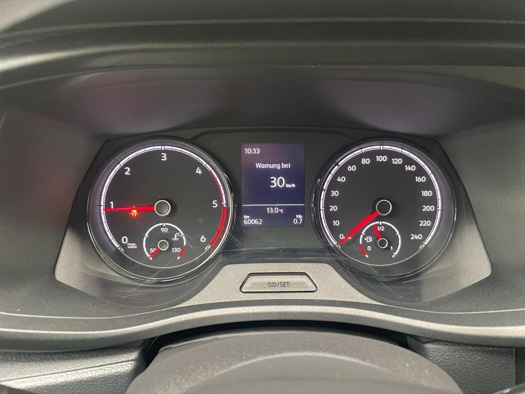 Volkswagen T6 CALIFORNIA 2024 г. Красный, пробег 59980 км