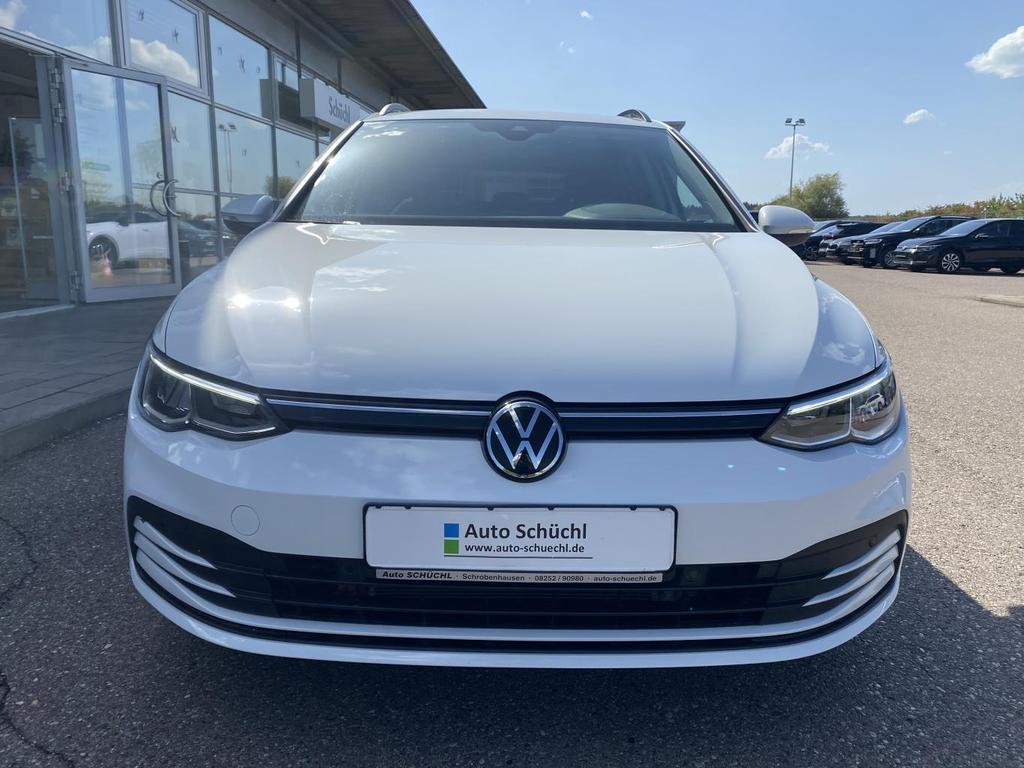 Volkswagen Golf 2023 г. Белый, пробег 47172 км