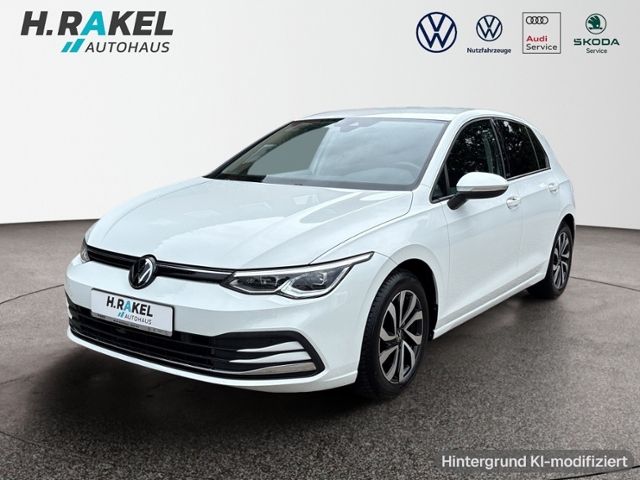 Volkswagen Golf 2022 г. Белый, пробег 53892 км