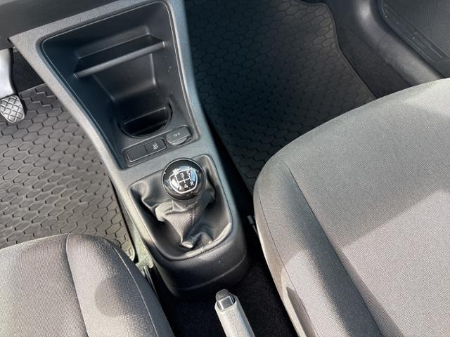 Volkswagen up! 2022 г. Синий, пробег 30312 км