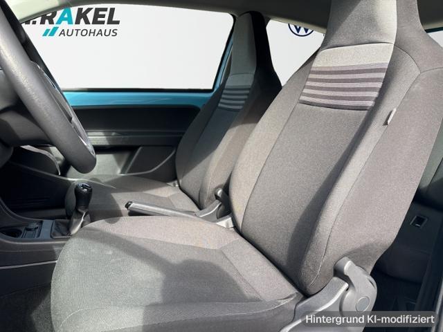 Volkswagen up! 2022 г. Синий, пробег 30312 км
