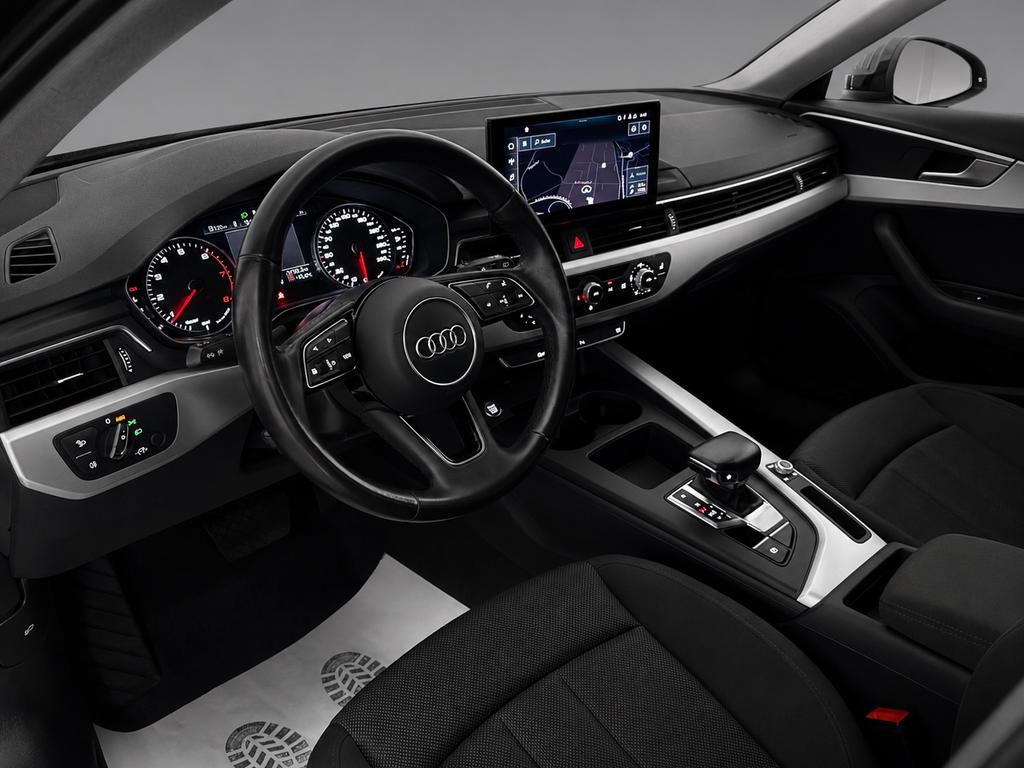 Audi A4 2022 г. Чёрный, пробег 47812 км
