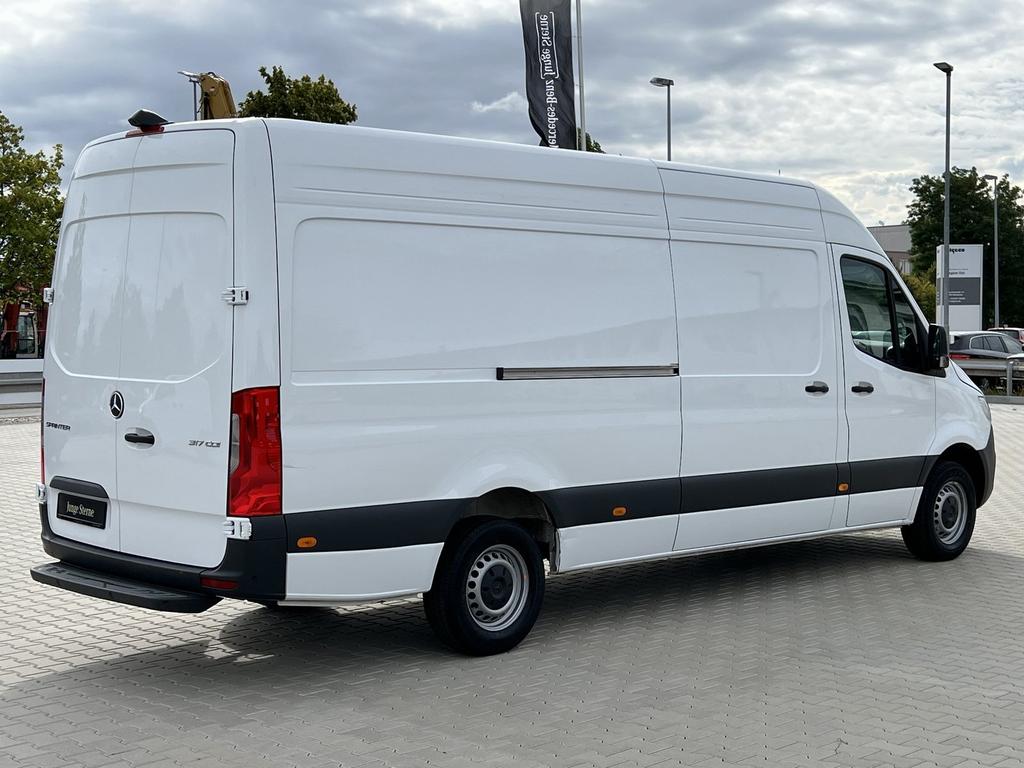Mercedes-Benz SPRINTER 2025 г. Белый, пробег 39989 км