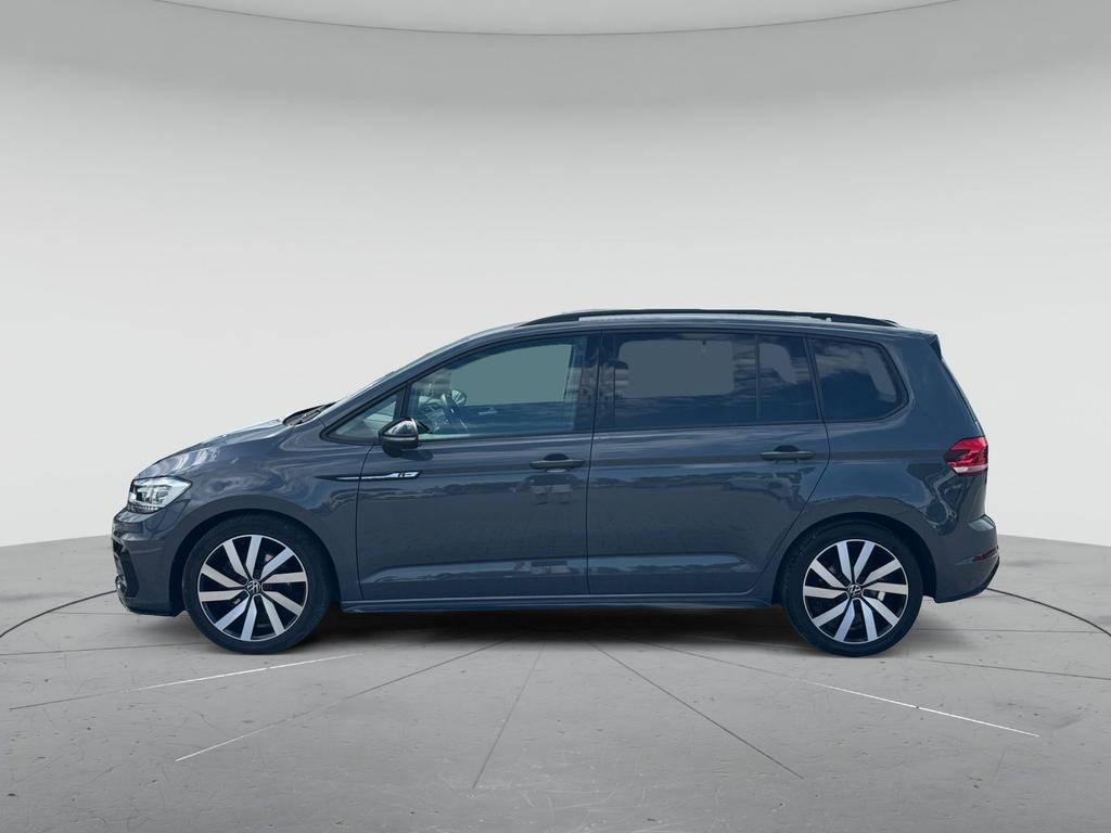 Volkswagen Touran 2022 г. Серый, пробег 51191 км