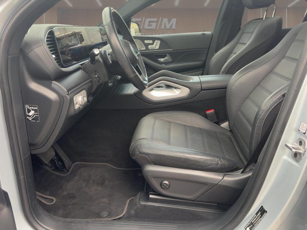 Mercedes-Benz GLE 300 2024 г. Серебристый, пробег 40829 км