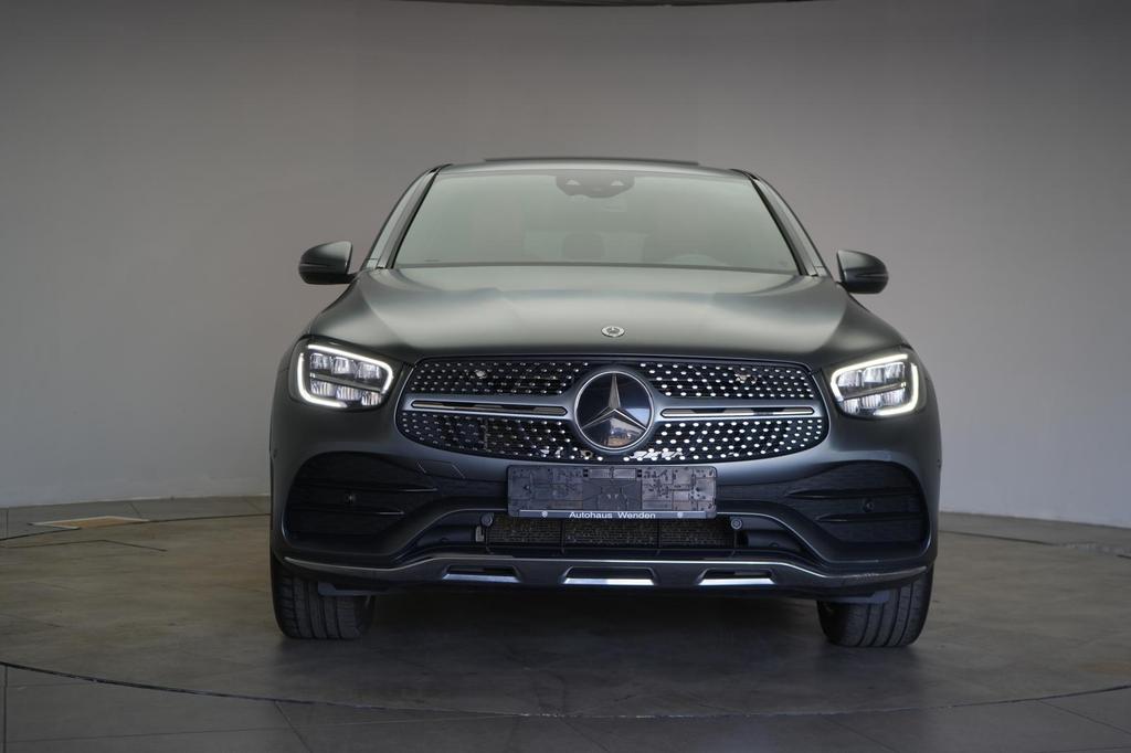 Mercedes-Benz GLC 220 2021 г. Серый, пробег 42000 км