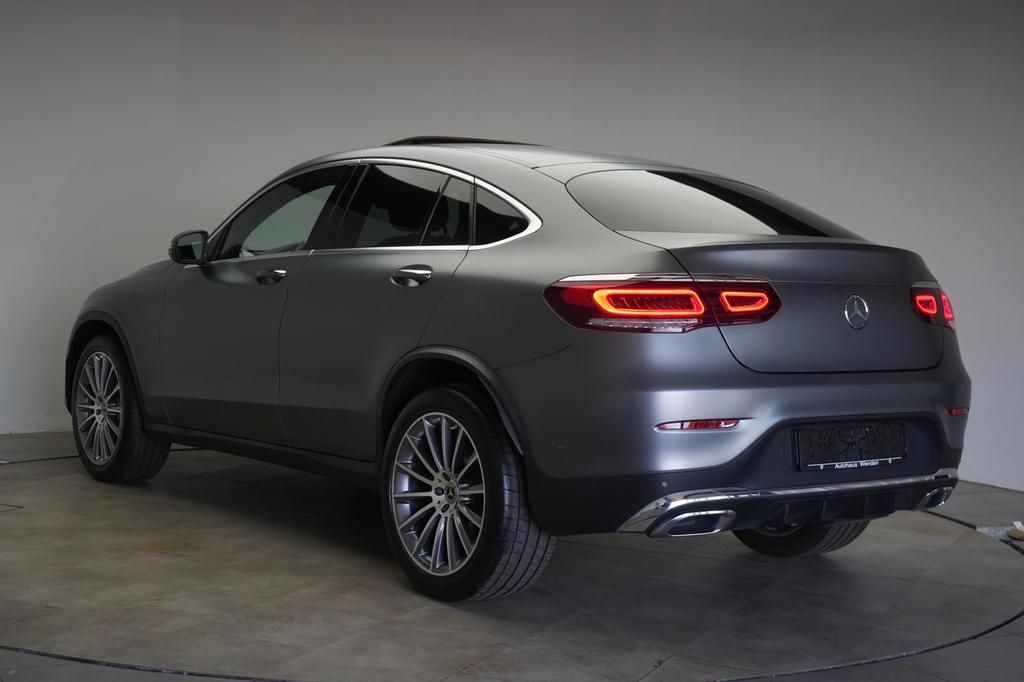 Mercedes-Benz GLC 220 2021 г. Серый, пробег 42000 км
