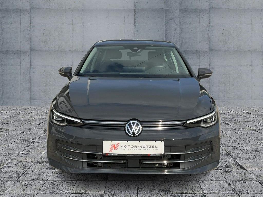 Volkswagen Golf 2025 г. Серый, пробег 15750 км