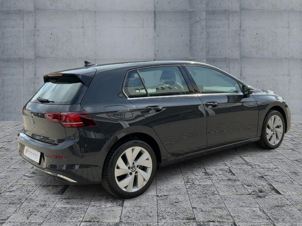 Volkswagen Golf 2025 г. Серый, пробег 15750 км