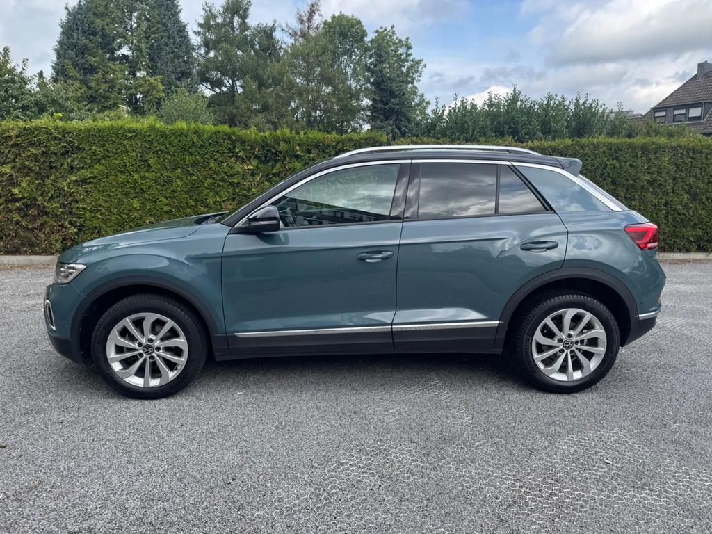 Volkswagen T-Roc 2023 г. Синий, пробег 54998 км