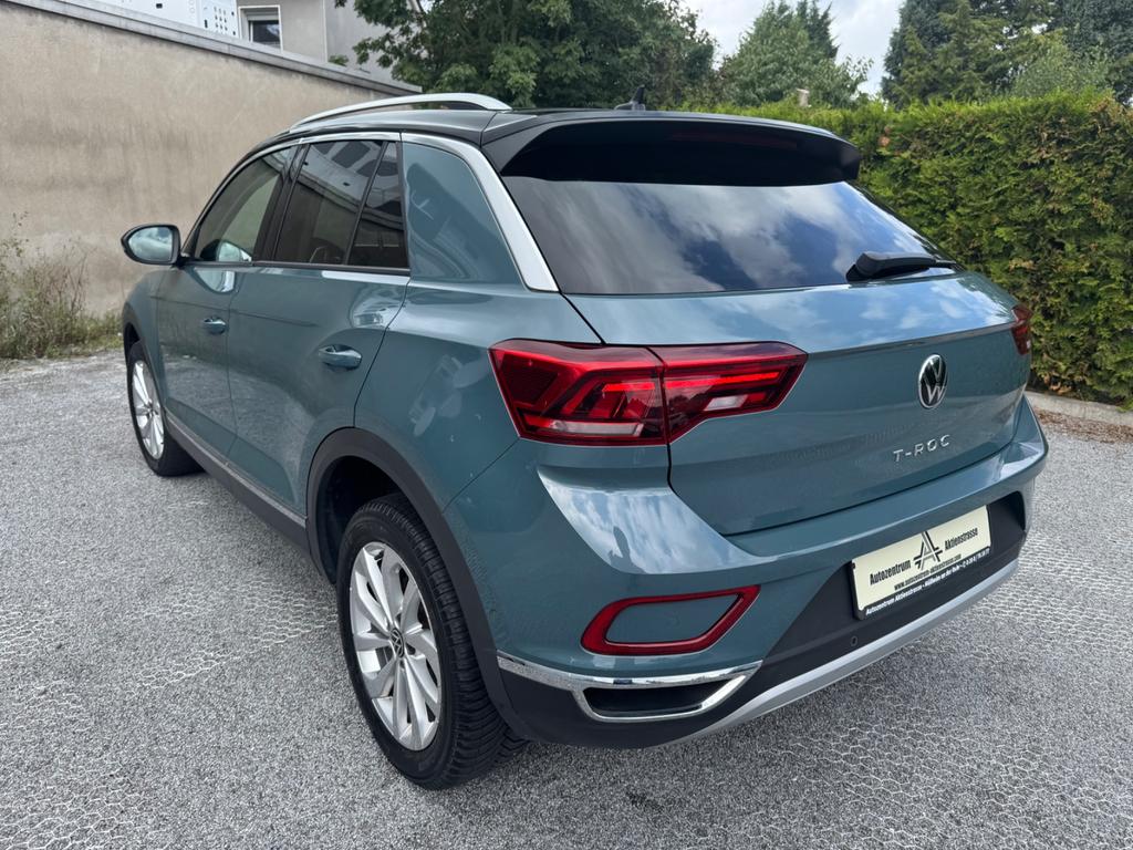 Volkswagen T-Roc 2023 г. Синий, пробег 54998 км