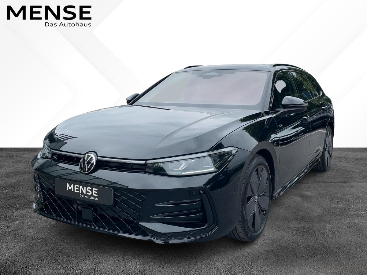Volkswagen Passat 2026 г. Чёрный, пробег 11000 км