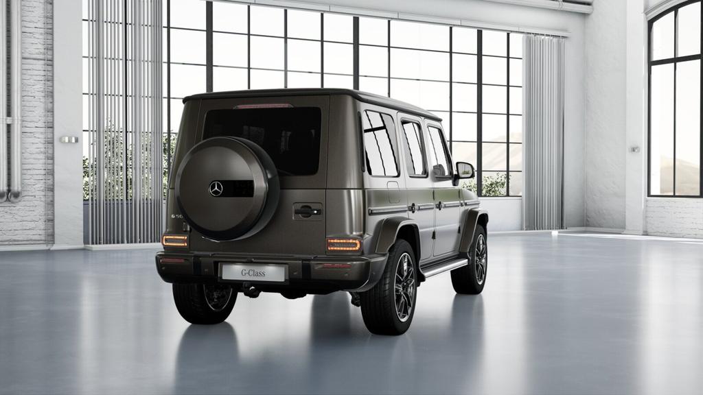 Mercedes-Benz G 500 2024 г. Серый, пробег 14269 км