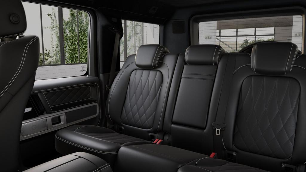 Mercedes-Benz G 500 2024 г. Серый, пробег 14269 км