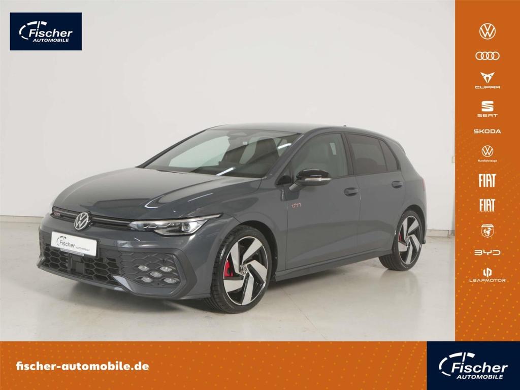Volkswagen Golf 2025 г. Серый, пробег 22232 км