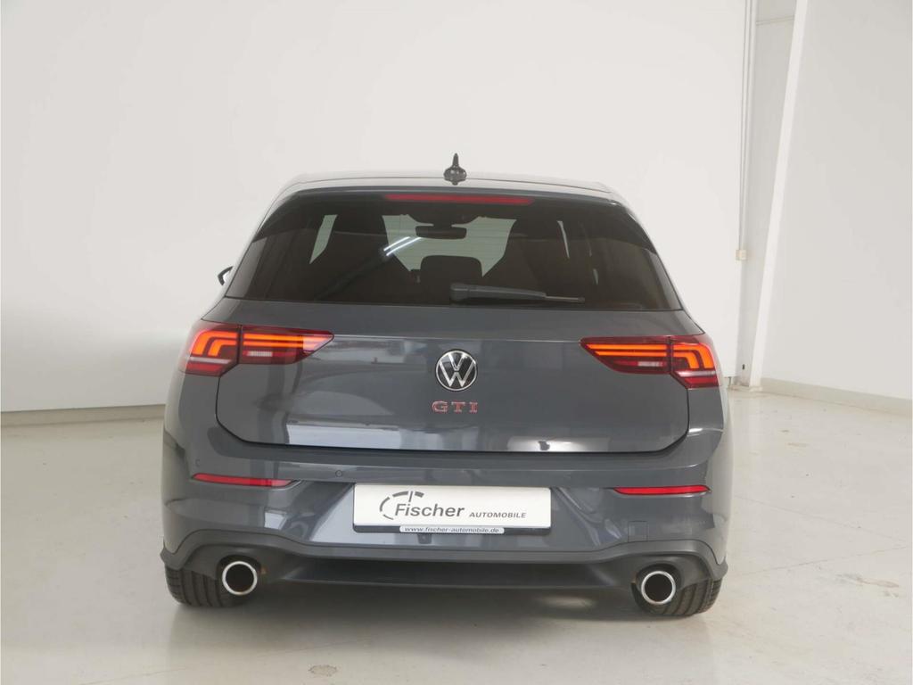 Volkswagen Golf 2025 г. Серый, пробег 22232 км