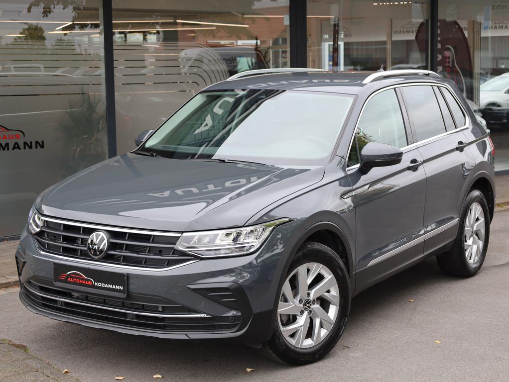 Volkswagen Tiguan 2021 г. Серый, пробег 14331 км