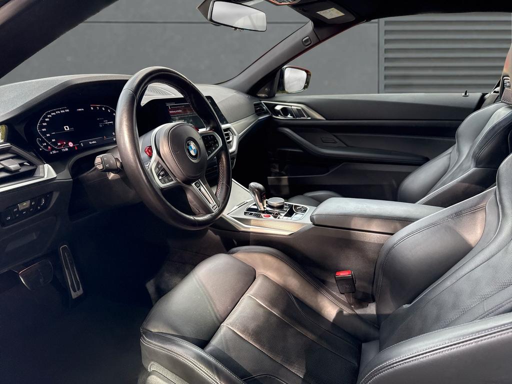 BMW M4 2022 г. Жёлтый, пробег 37400 км