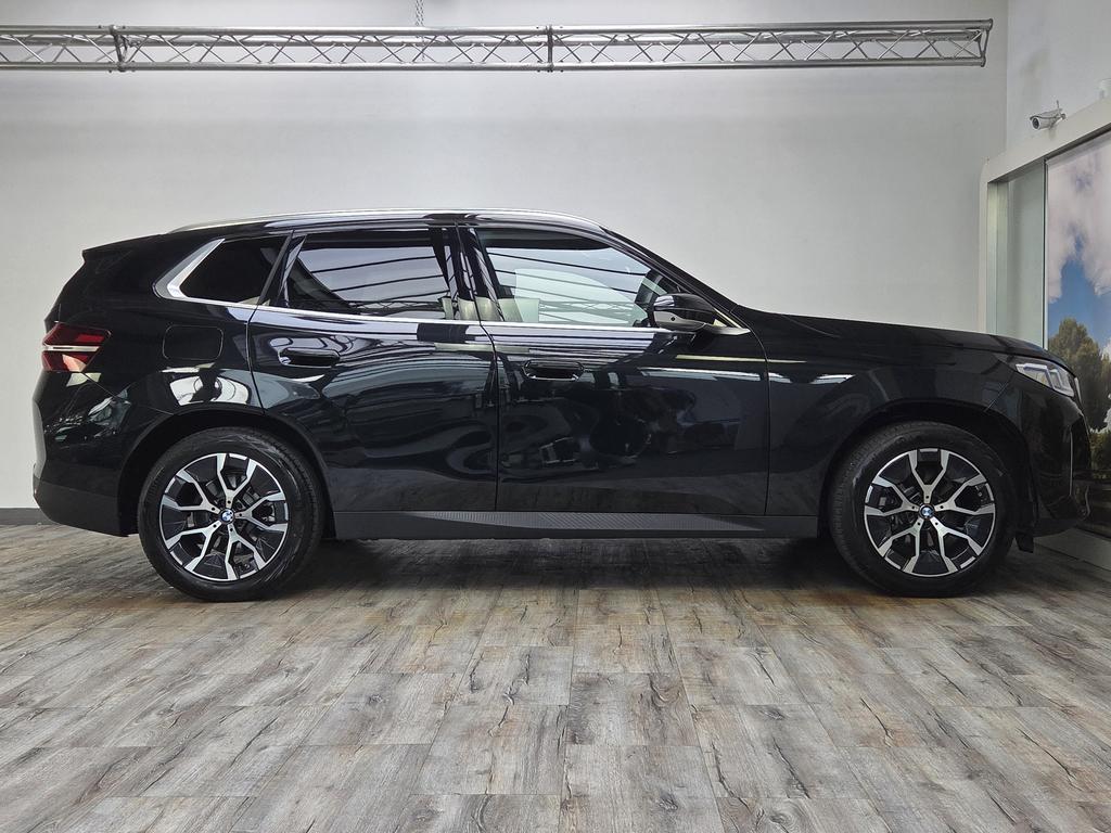 BMW X3 2025 г. Чёрный, пробег 8890 км