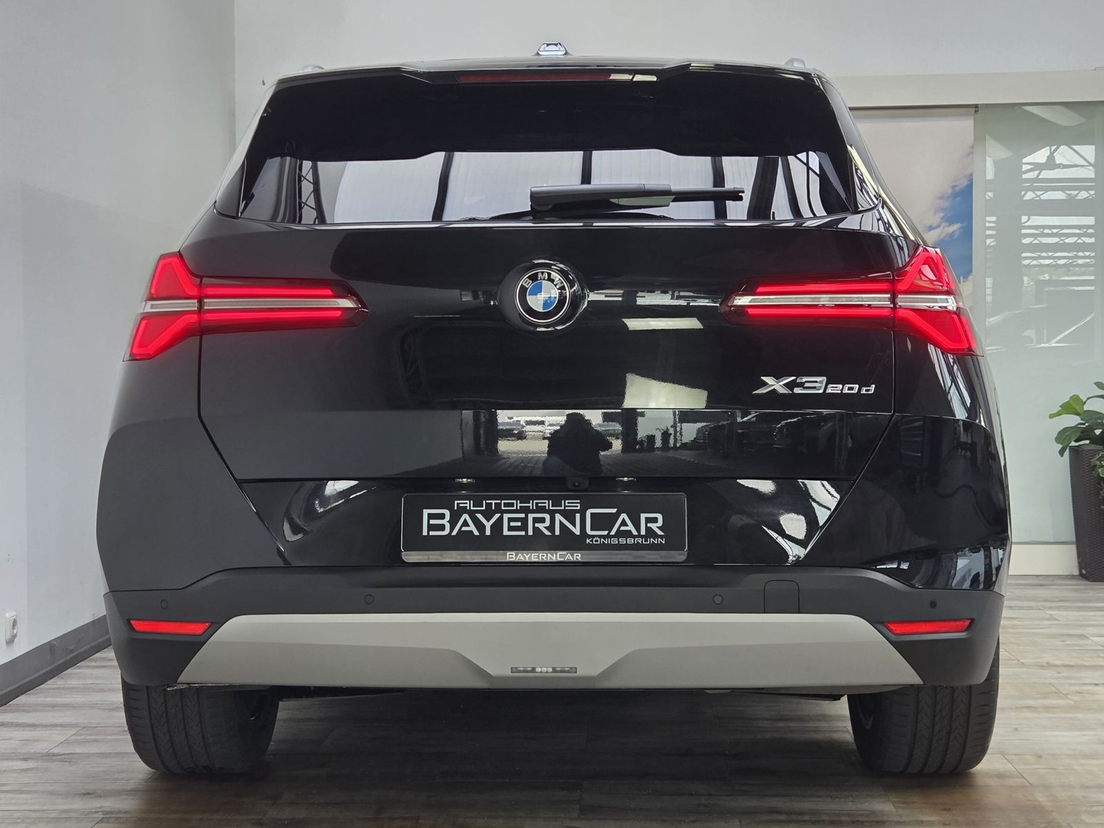 BMW X3 2025 г. Чёрный, пробег 8890 км
