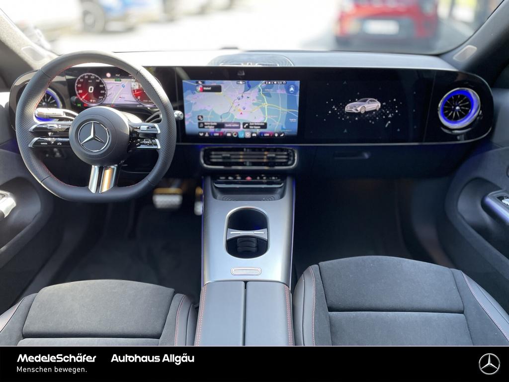 Mercedes-Benz CLA 200 2026 г. Белый, пробег 6000 км