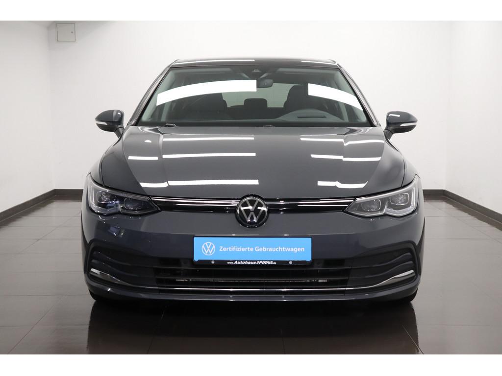 Volkswagen Golf 2022 г. Серый, пробег 51400 км