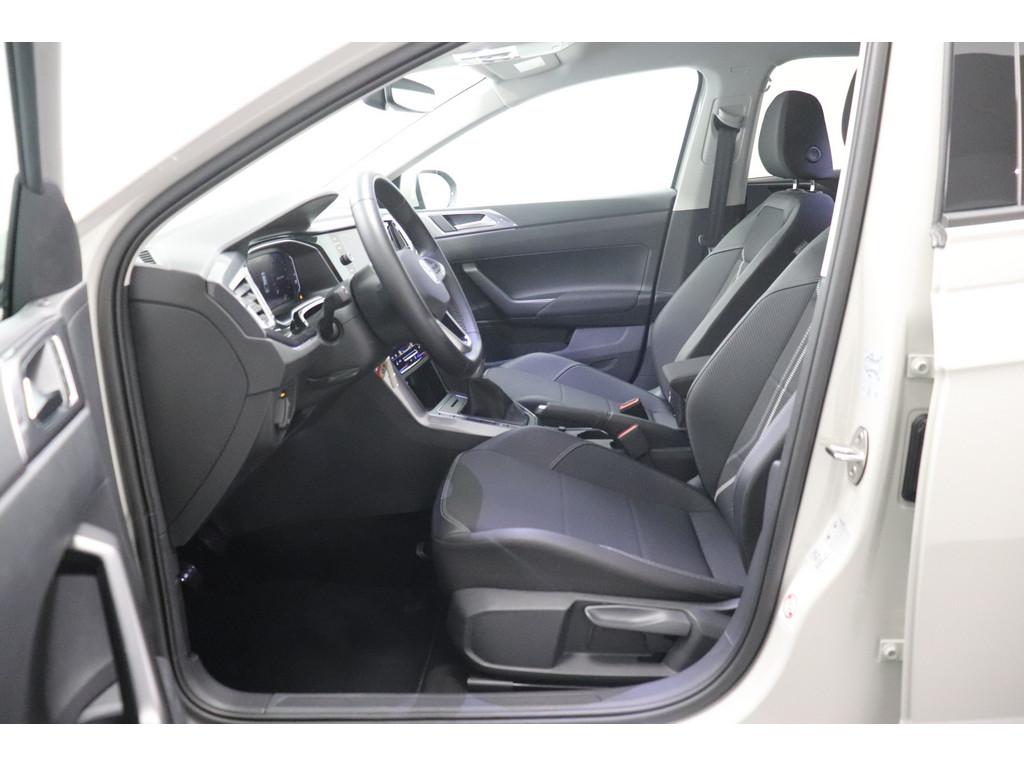 Volkswagen Taigo 2022 г. Серый, пробег 46273 км