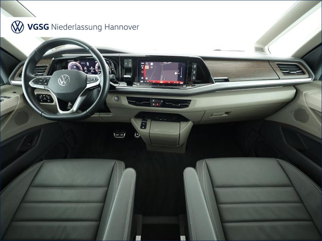 Volkswagen T7 MULTIVAN 2025 г. Чёрный, пробег 15982 км