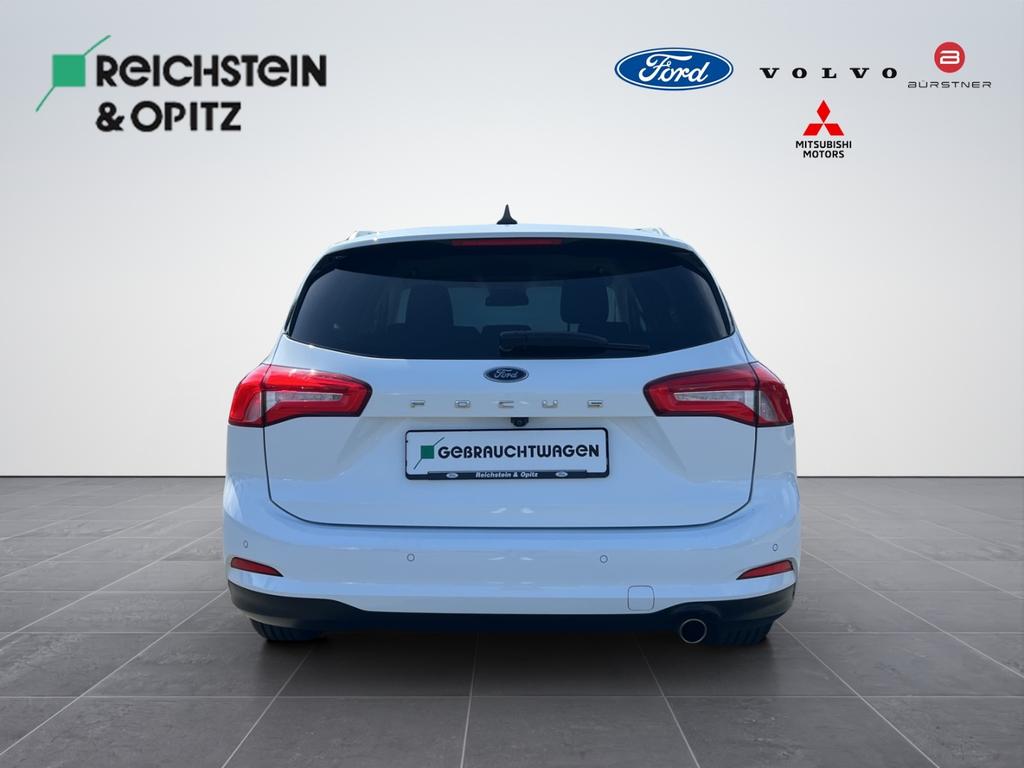 Ford Focus 2021 г. Белый, пробег 54900 км