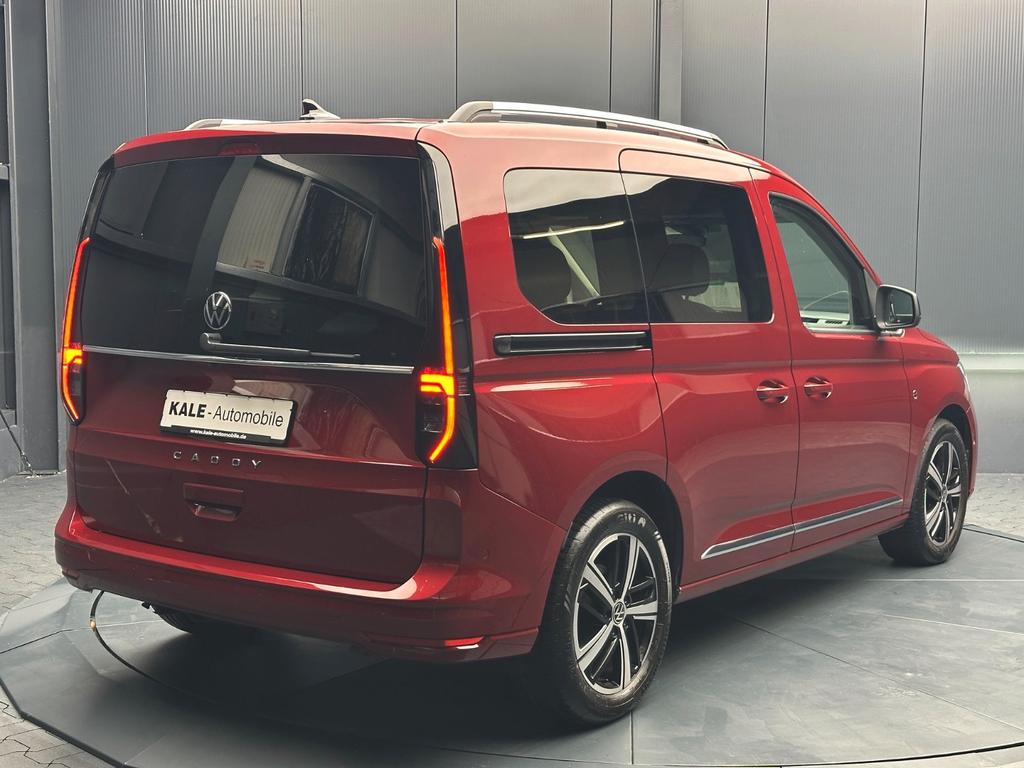 Volkswagen Caddy 2024 г. Красный, пробег 42000 км