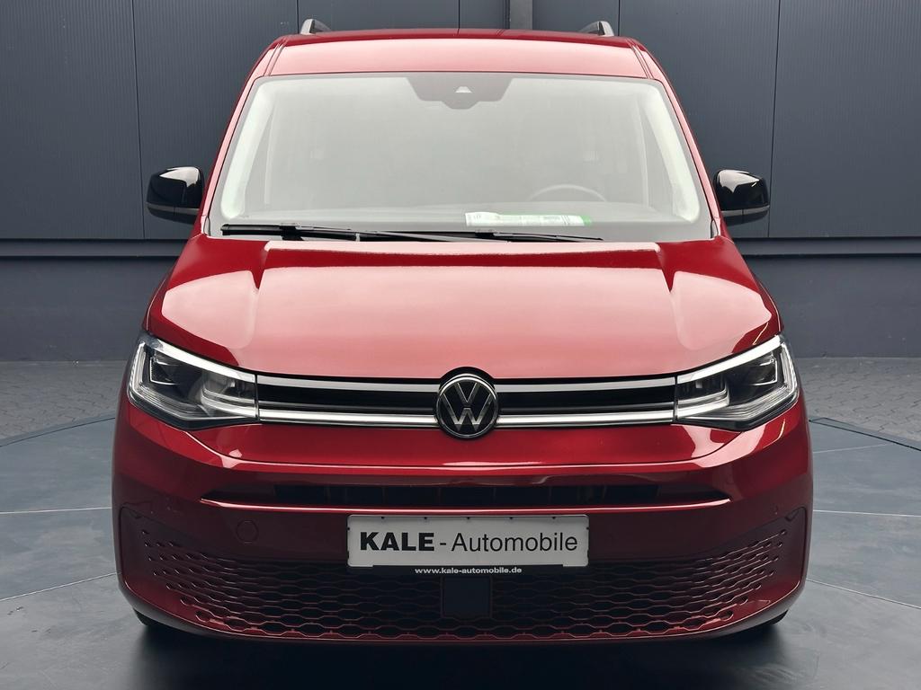 Volkswagen Caddy 2024 г. Красный, пробег 42000 км