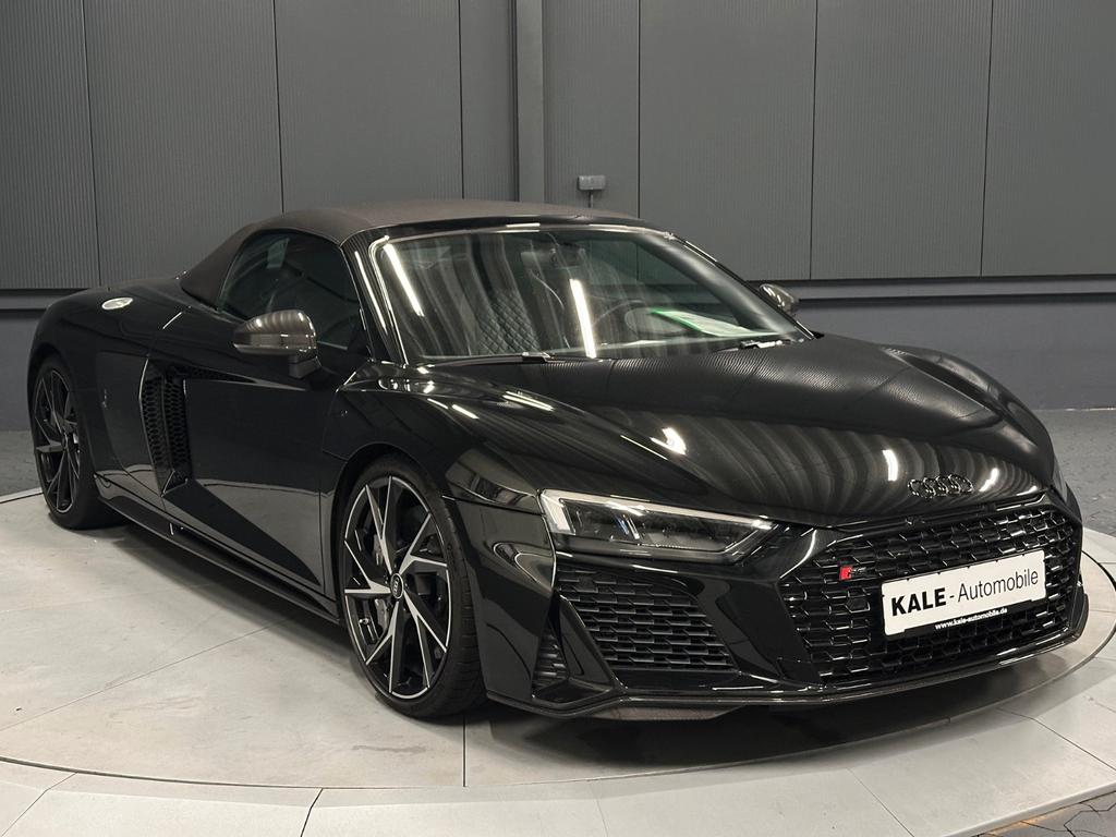 Audi R8 2022 г. Чёрный, пробег 57000 км
