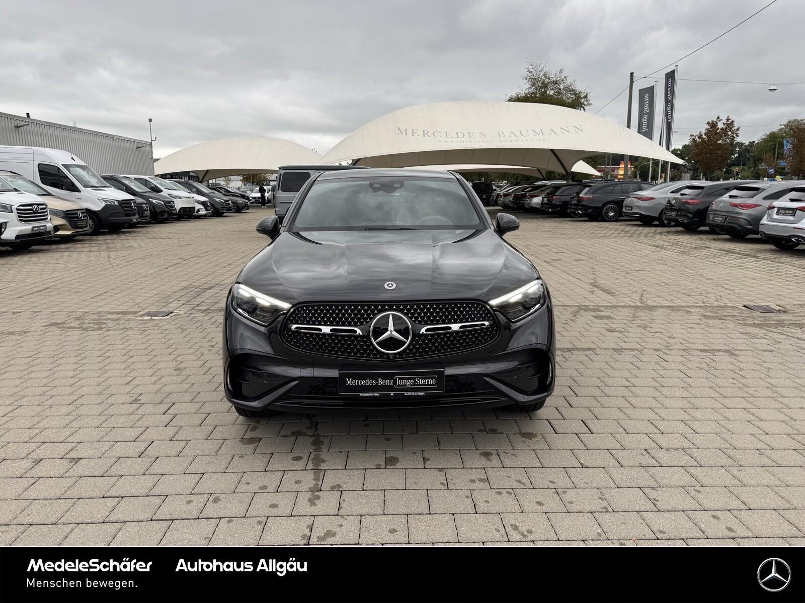 Mercedes-Benz GLC 300 2024 г. Серый, пробег 14450 км