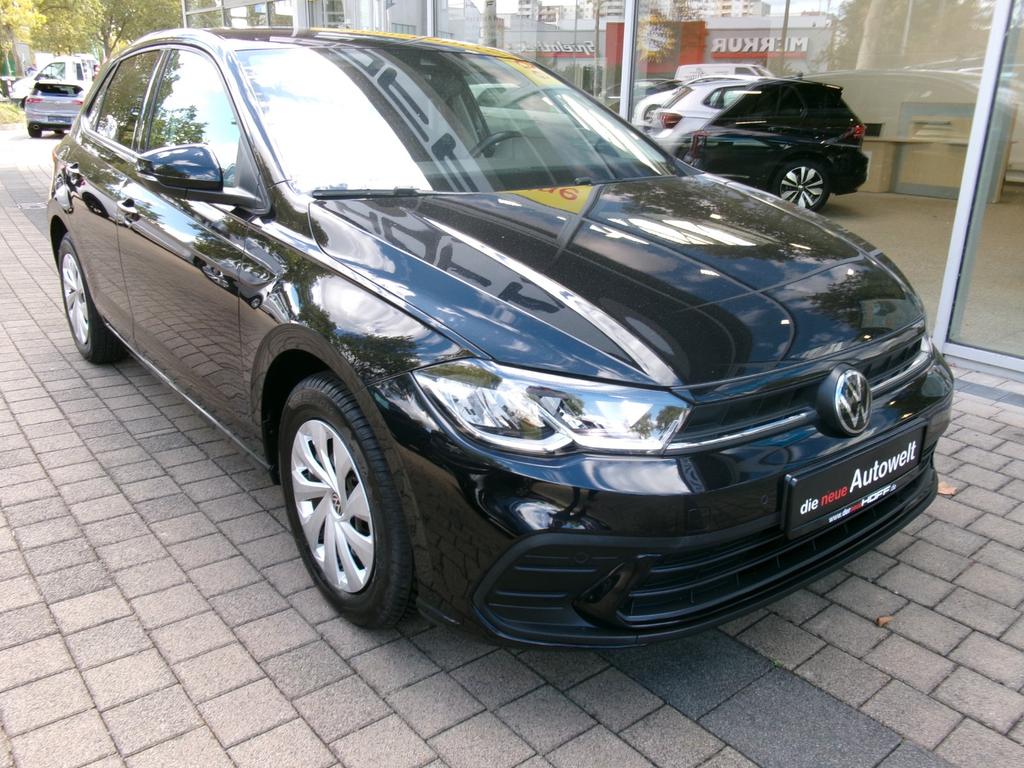 Volkswagen Polo 2023 г. Чёрный, пробег 49900 км