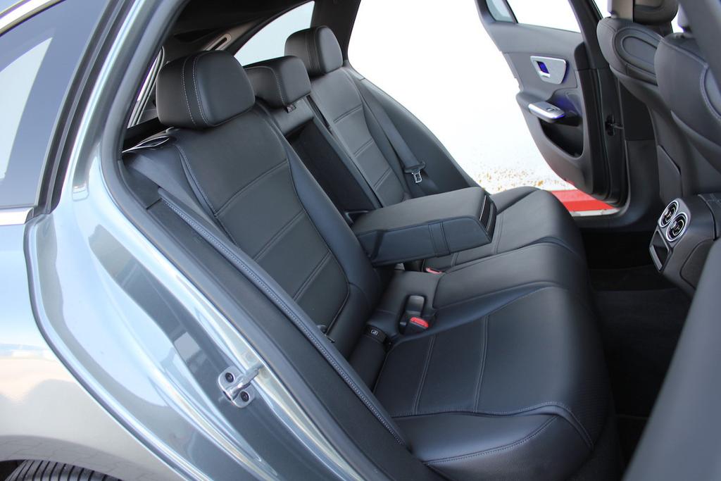 Mercedes-Benz C 200 2025 г. Серый, пробег 39750 км