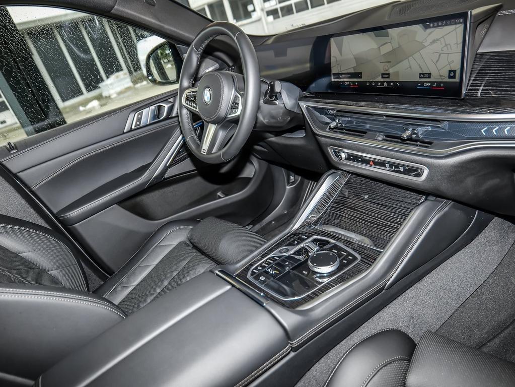 BMW X6 2025 г. Серый, пробег 29400 км