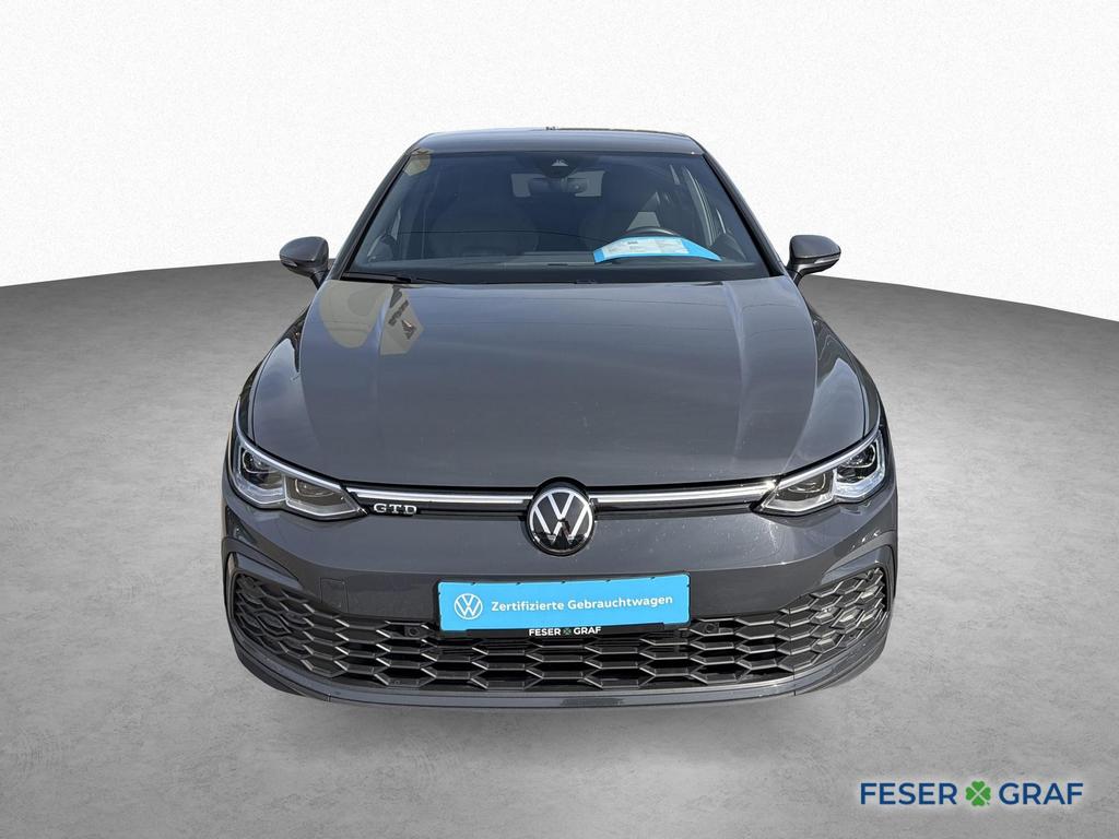 Volkswagen Golf 2024 г. Серый, пробег 26800 км