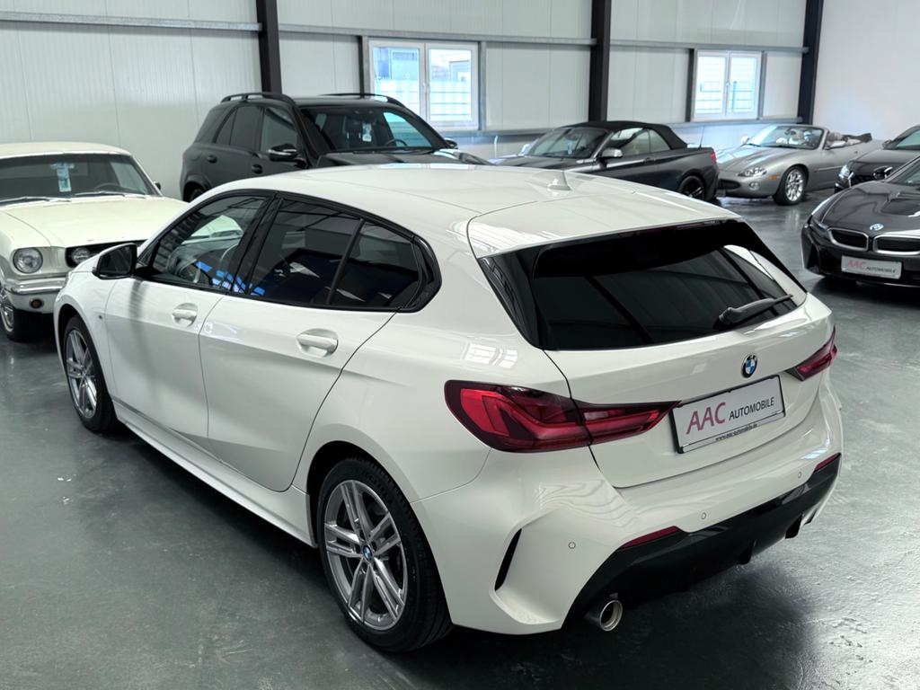 BMW 118 2022 г. Белый, пробег 56000 км