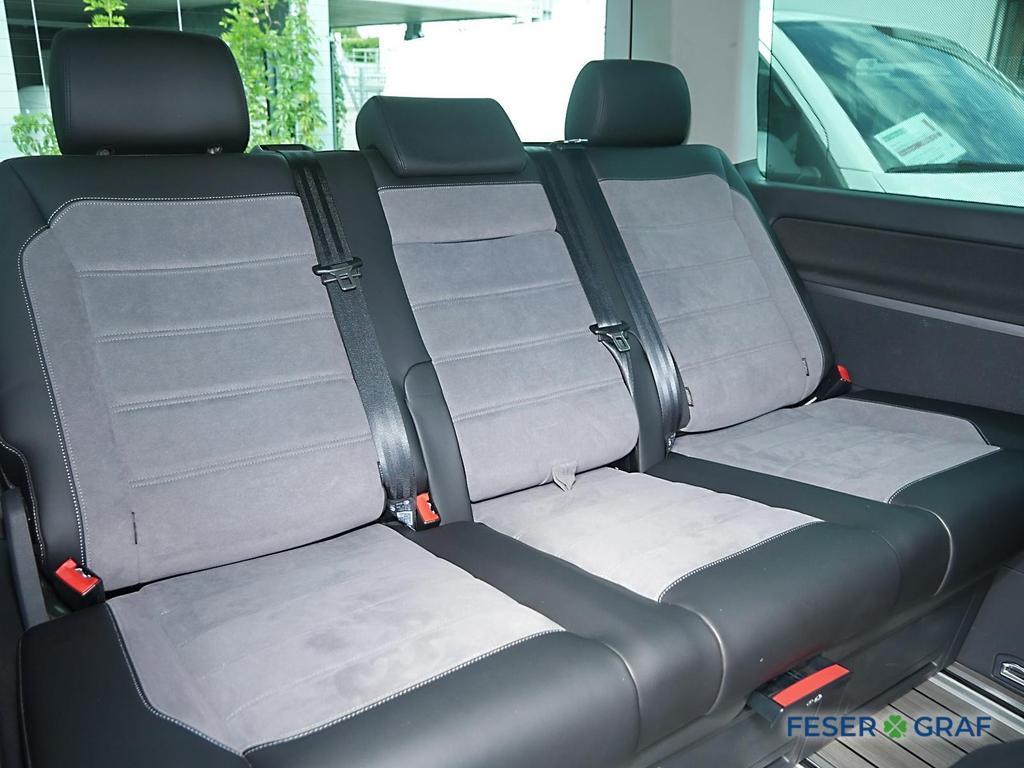 Volkswagen T6 MULTIVAN 2022 г. Серый, пробег 45700 км
