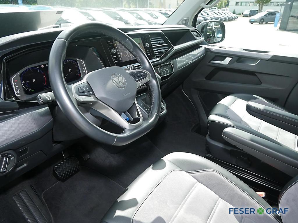 Volkswagen T6 MULTIVAN 2022 г. Серый, пробег 45700 км