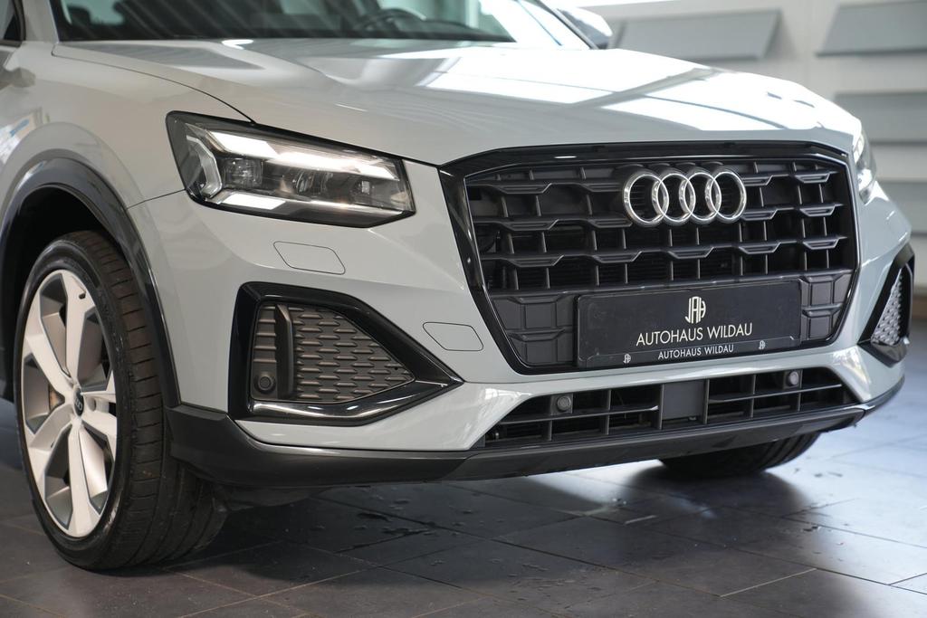 Audi Q2 2021 г. Серый, пробег 53637 км