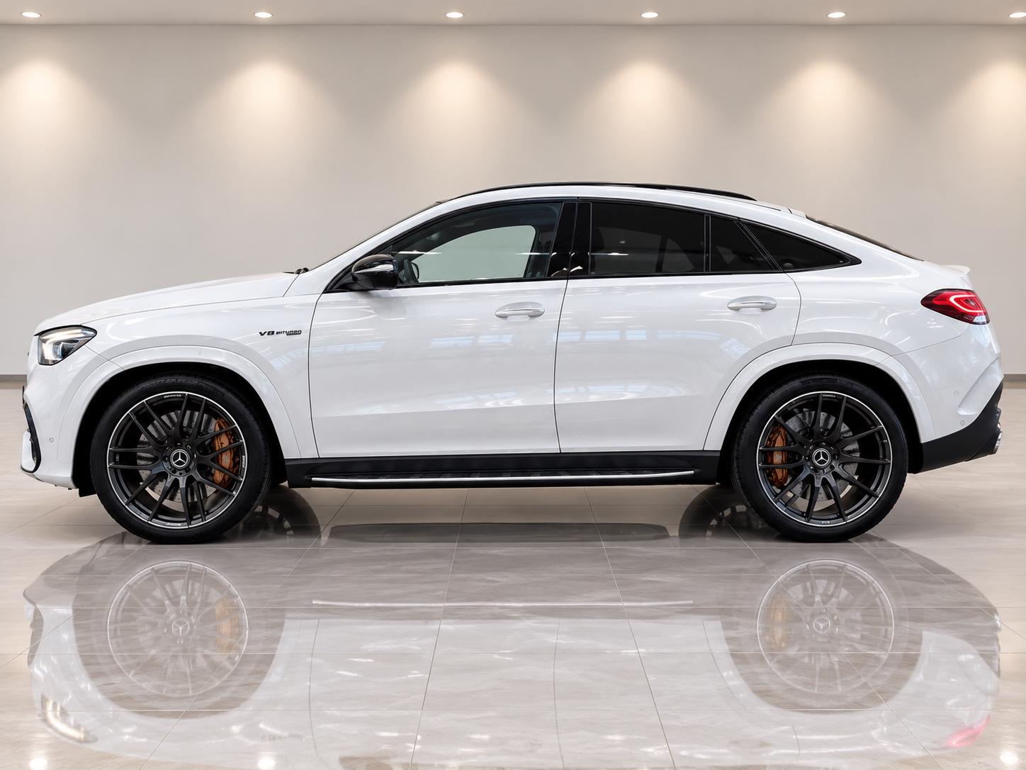 Mercedes-Benz GLE 63 AMG 2023 г. Белый, пробег 21950 км