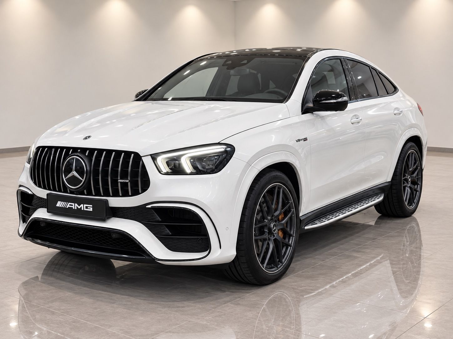 Mercedes-Benz GLE 63 AMG 2023 г. Белый, пробег 21950 км