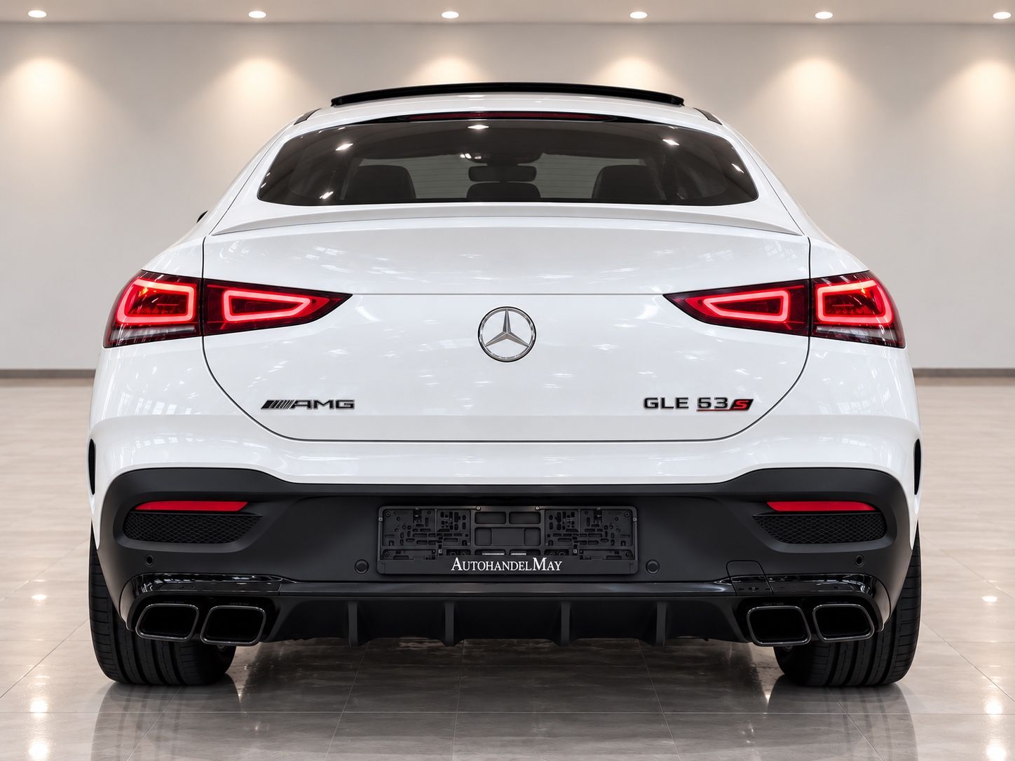 Mercedes-Benz GLE 63 AMG 2023 г. Белый, пробег 21950 км